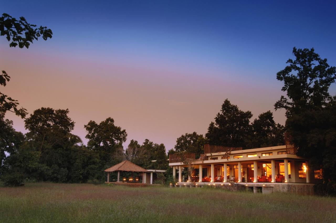 Mahua Kothi Bandhavgarh - A Taj Safari Villa Tala  Exterior photo